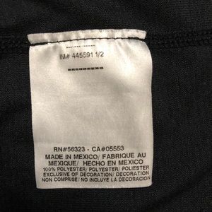 Nike Shirts - Nike Medium Black Dri-Fit Short Sleeve Top Nike Shirts - Nike Medium Black Dri-Fit Short Sleeve Top